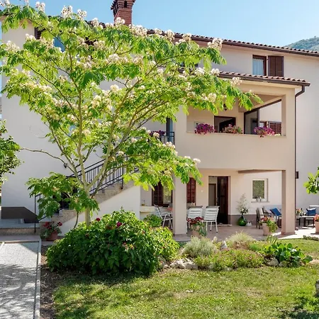 Apartmani Antonija Vozilici Extérieur photo